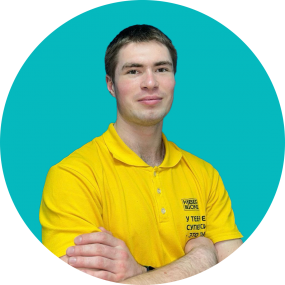 Эрик - КИБЕРшкола программирования для детей, компьютерные курсы для школьников, начинающих и подростков - KIBERone г. Крылатское